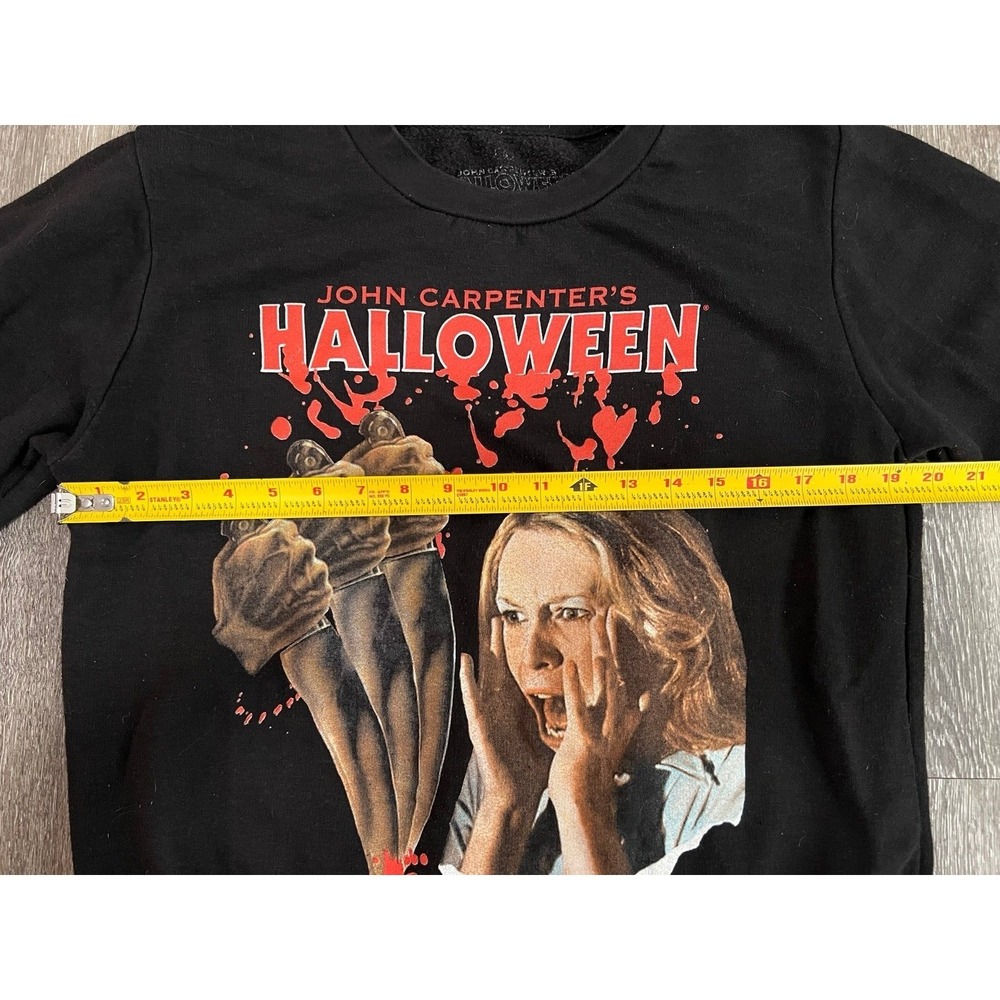 Halloween Michael Meyers Scream Queen Sweater Size Medium Black Laurie Strode - Picture 6 of 10